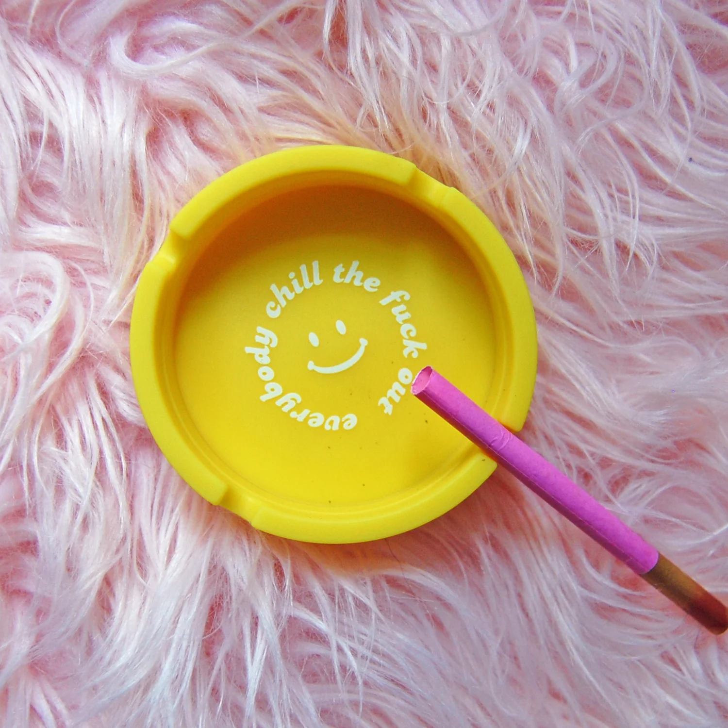 Everybody Chill ash tray - Image 3