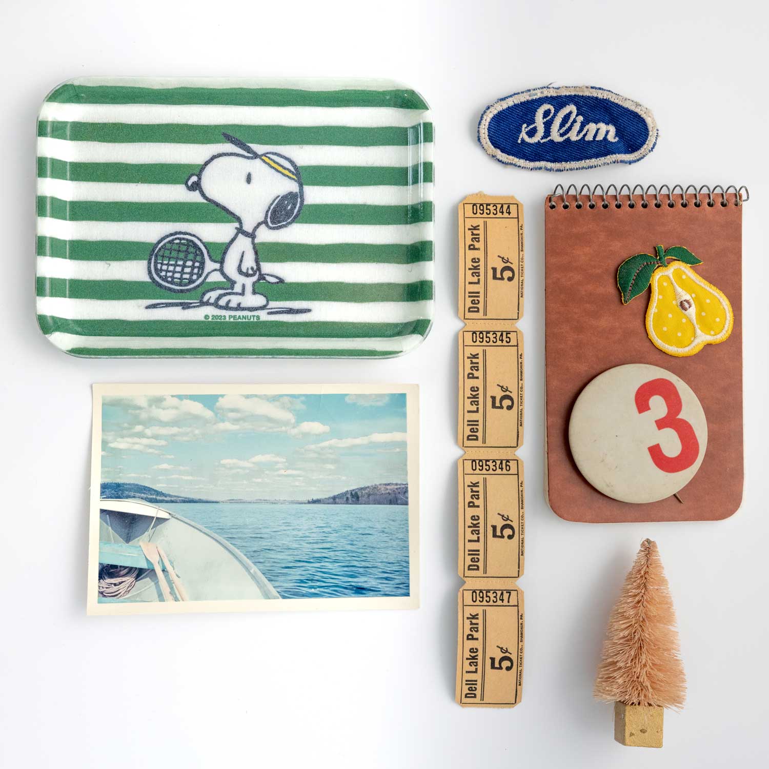 Three Potato Four - 3P4 x Peanuts® - Snoopy Tennis Vintage-Style Tray - Image 2