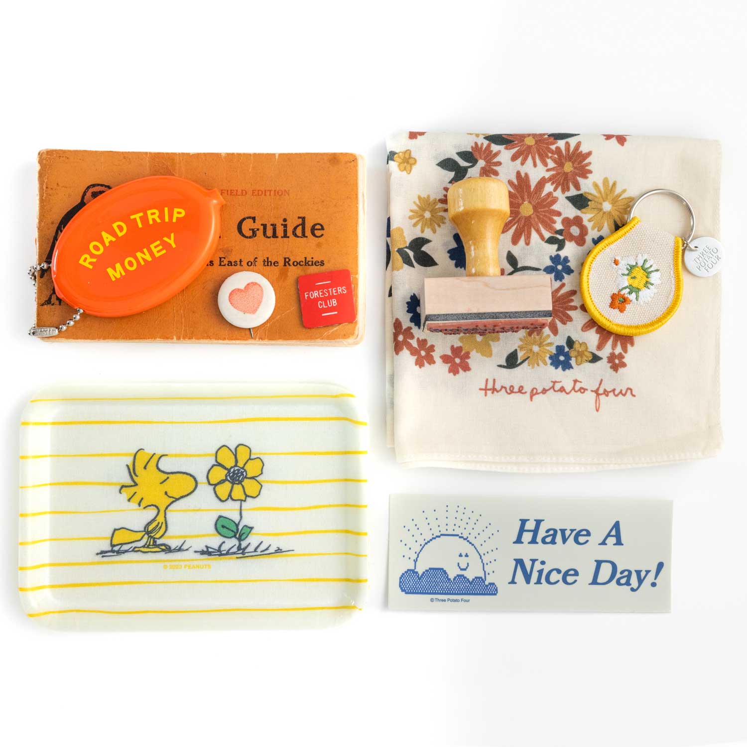 Three Potato Four - 3P4 x Peanuts® - Woodstock Flower Vintage-Style Tray - Image 2