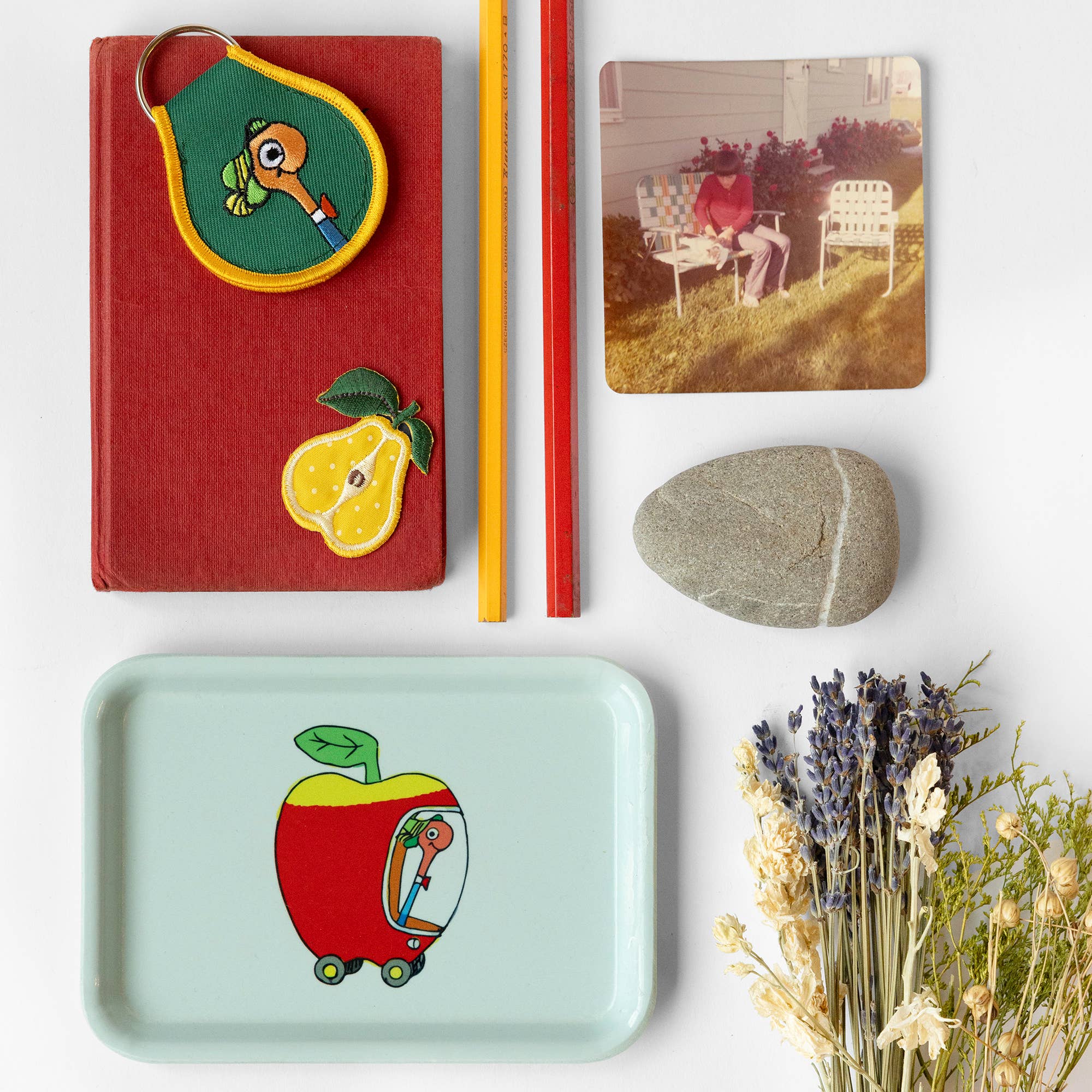 Three Potato Four - 3P4 x Richard Scarry® - Apple Car Vintage Tray - Image 3